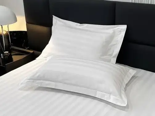 Lenjerie Damasc - Lenjerie de Pat Athens | 100% Bumbac Damasc 2 cm | TC300 - Horecatex.ro